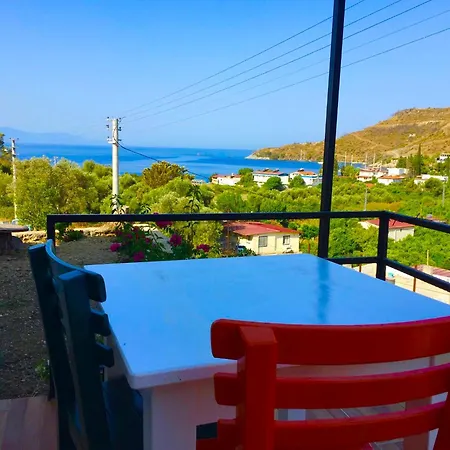 Holiday home Guenaydin *